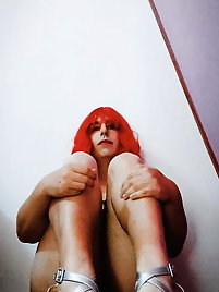 Naughtiest chick is getting pleasure on pictures